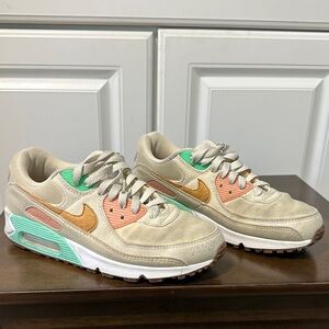 Nike Air Max 90 Happy Pineapple shoe